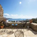 Your Private Mykonos Vila *