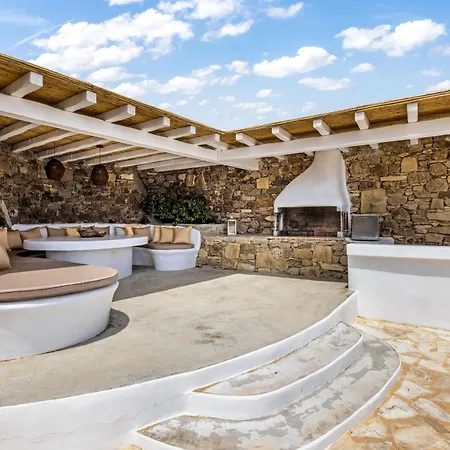 Your Private Mykonos Villa *